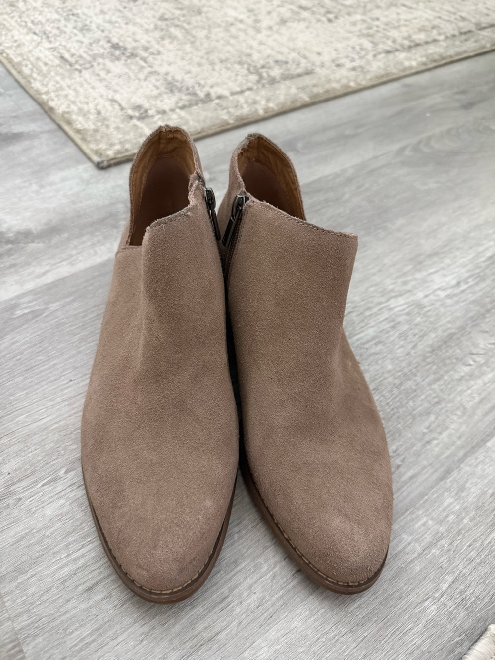 Lucky Brand Women's Suede Side-Zip Ankle Booties in Taupe